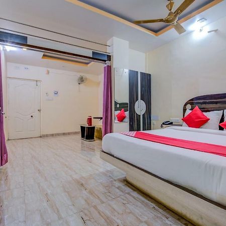Oyo 18873 Hotel Comfort Диогар Екстериор снимка